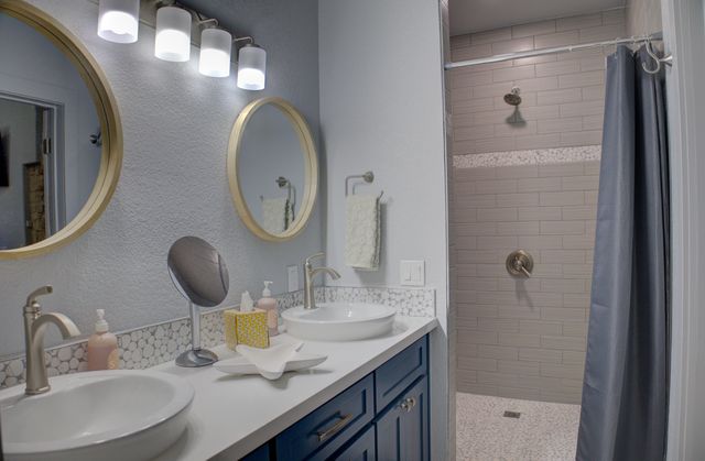 33411 33411 Ridge Road Road, Afton, OK 74331