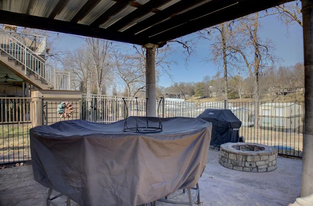 33411 33411 Ridge Road Road, Afton, OK 74331