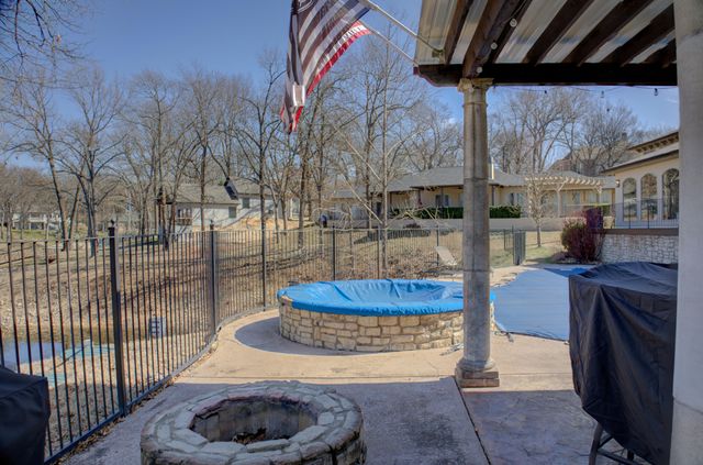 33411 33411 Ridge Road Road, Afton, OK 74331