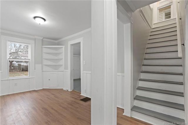 393 Huntington Street, New Haven, CT 06511