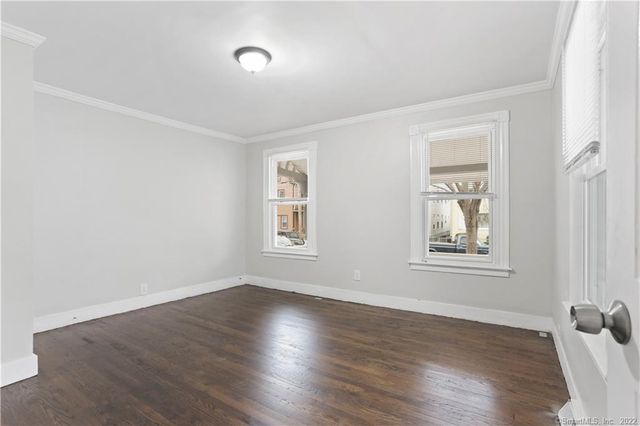 393 Huntington Street, New Haven, CT 06511