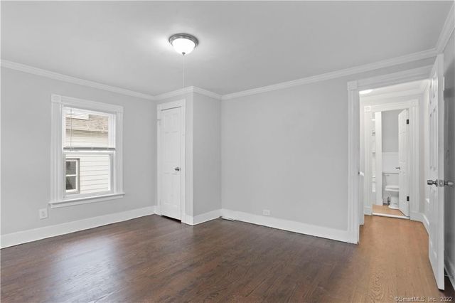 393 Huntington Street, New Haven, CT 06511