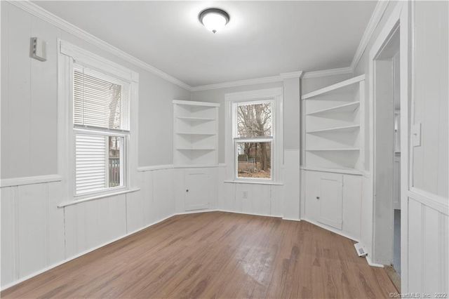 393 Huntington Street, New Haven, CT 06511