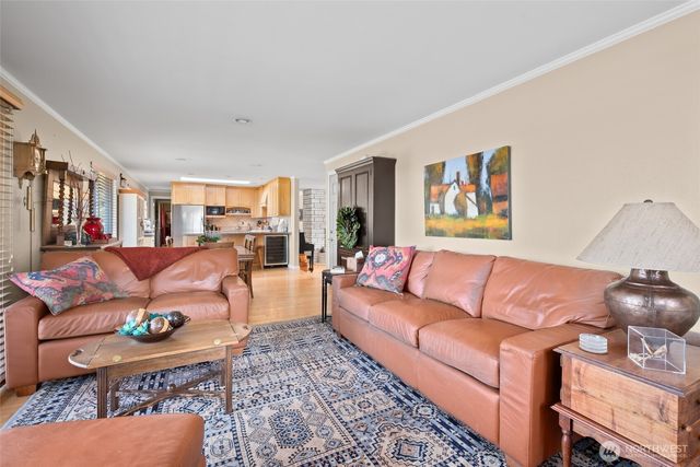 601 SW Thornberry, Oak Harbor, WA 98277