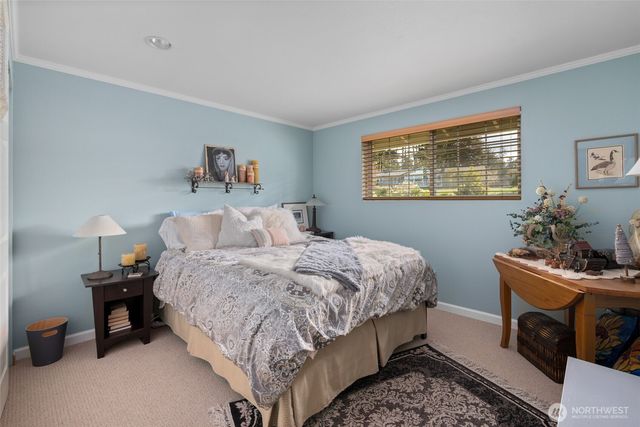 601 SW Thornberry, Oak Harbor, WA 98277