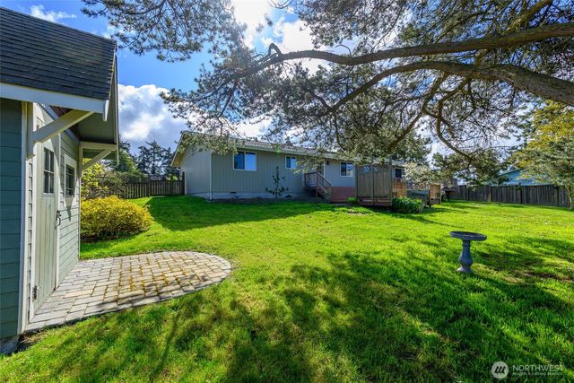 601 SW Thornberry, Oak Harbor, WA 98277