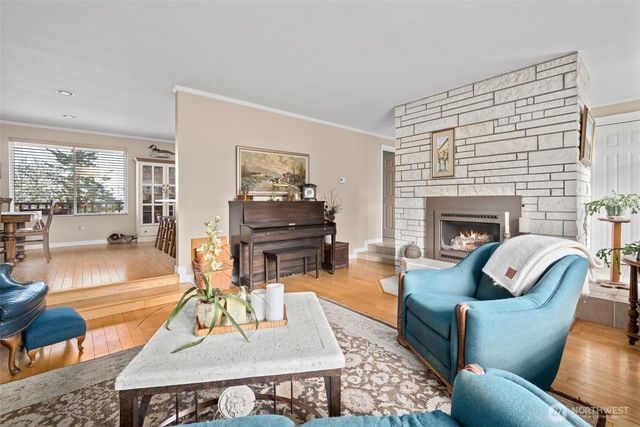 601 SW Thornberry, Oak Harbor, WA 98277