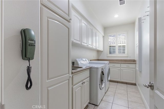 2144 King Arthur Court, Merced, CA 95340