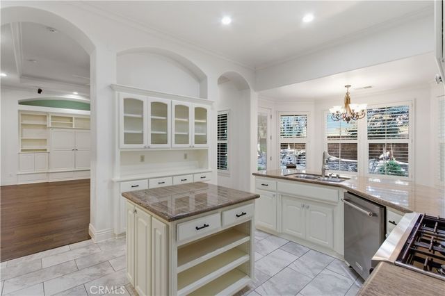 2144 King Arthur Court, Merced, CA 95340