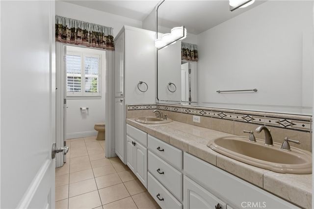 2144 King Arthur Court, Merced, CA 95340