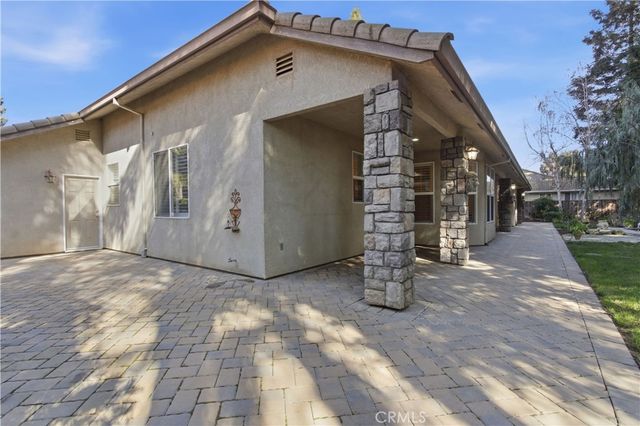 2144 King Arthur Court, Merced, CA 95340