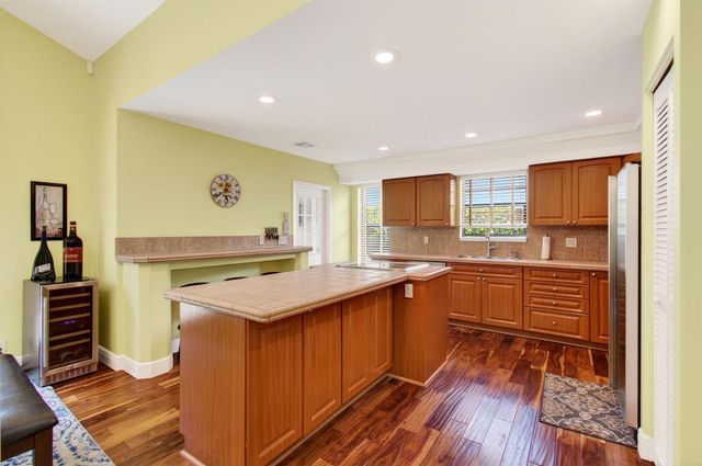 3001 Eagle Drive, Delray Beach, FL 33444