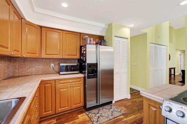 3001 Eagle Drive, Delray Beach, FL 33444