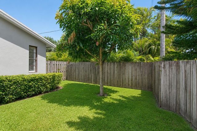 3001 Eagle Drive, Delray Beach, FL 33444
