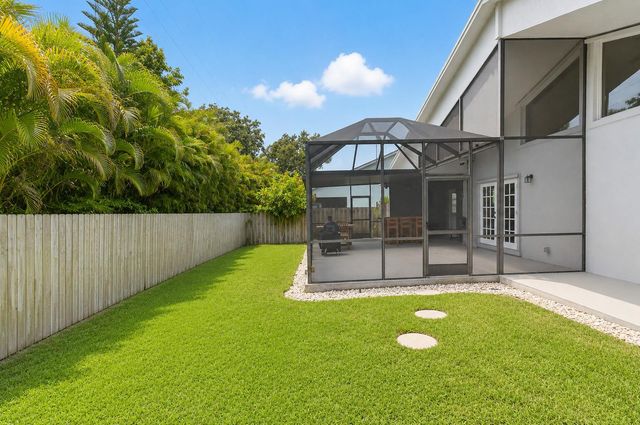 3001 Eagle Drive, Delray Beach, FL 33444