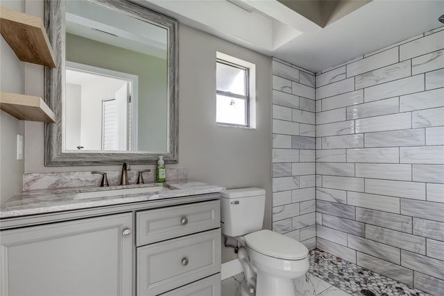 206 BEDFORD STREET, Oldsmar, FL 34677