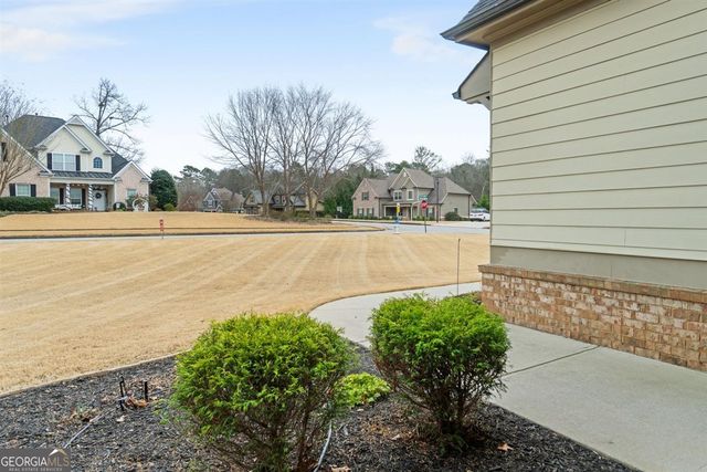 4662 Whitlow Ridge Drive, Bishop, GA 30621
