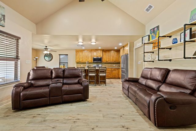 134 Hillshore Circle, Longview, TX 75605
