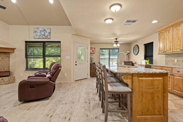 134 Hillshore Circle, Longview, TX 75605