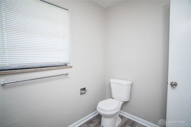 2525 Lakeview Avenue, Dayton, OH 45417