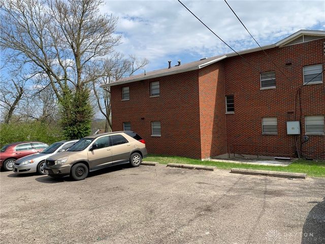 2525 Lakeview Avenue, Dayton, OH 45417