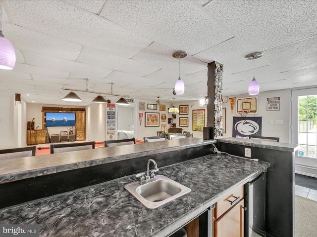 1353 STAG DR, Auburn, PA 17922