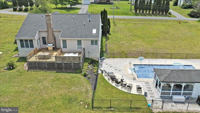 1353 STAG DR, Auburn, PA 17922