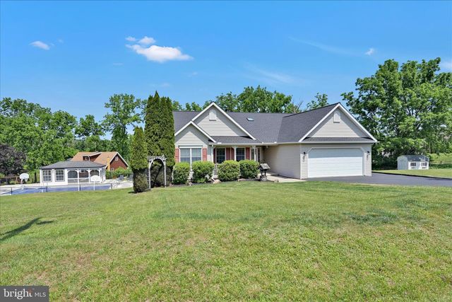 1353 STAG DR, Auburn, PA 17922