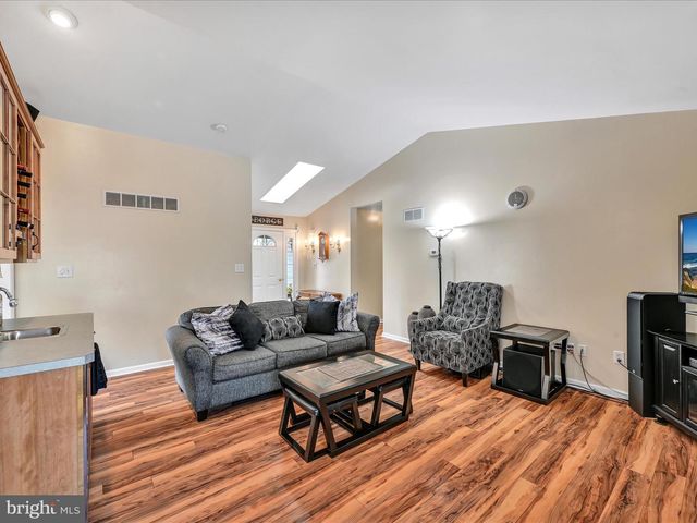 1353 STAG DR, Auburn, PA 17922