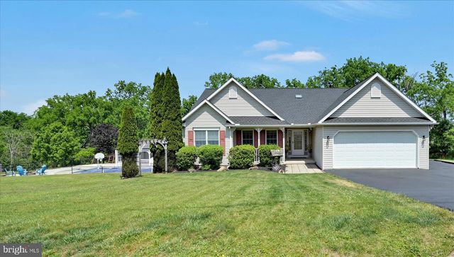 1353 STAG DR, Auburn, PA 17922