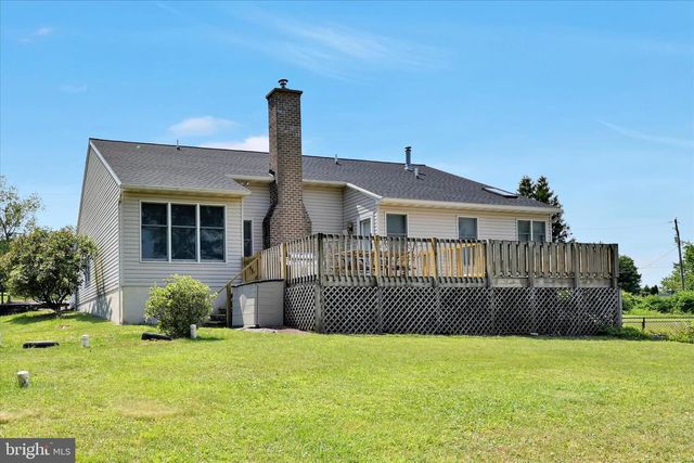 1353 STAG DR, Auburn, PA 17922