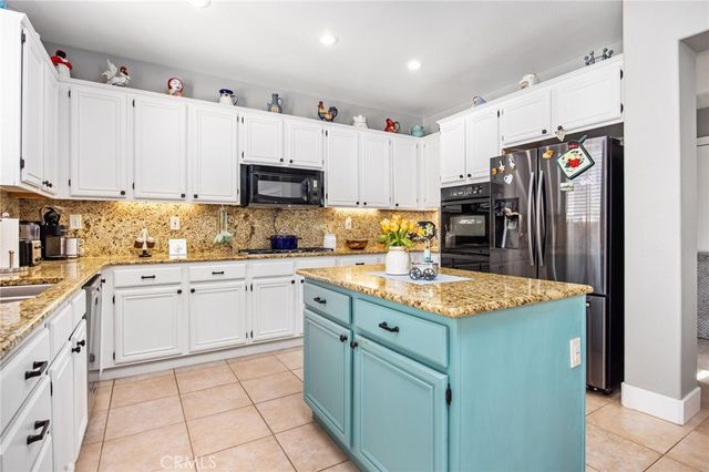 44402 Katie Court, Temecula, CA 92592