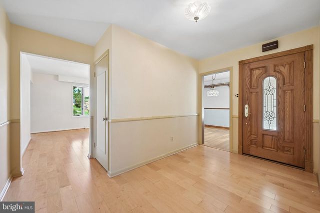 816 WAYSIDE LN, Haddonfield, NJ 08033