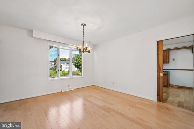 816 WAYSIDE LN, Haddonfield, NJ 08033
