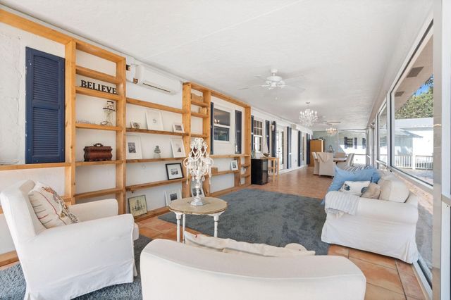 5750 James B. Pirtle Avenue, Southwest Ranches, FL 33330