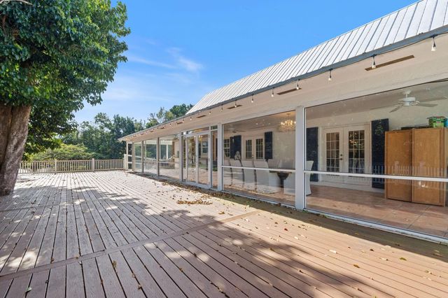 5750 James B. Pirtle Avenue, Southwest Ranches, FL 33330