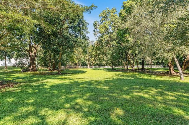 5750 James B. Pirtle Avenue, Southwest Ranches, FL 33330