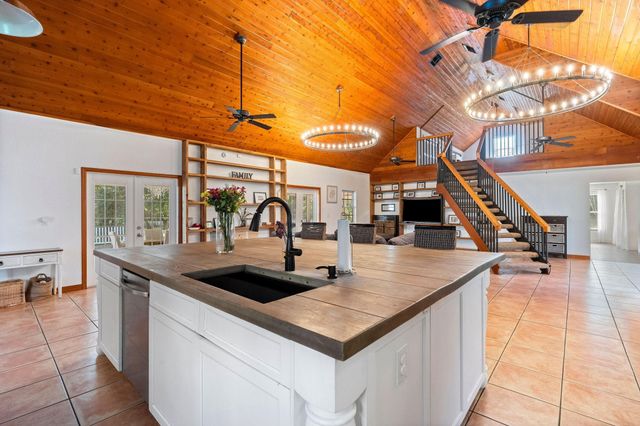 5750 James B. Pirtle Avenue, Southwest Ranches, FL 33330