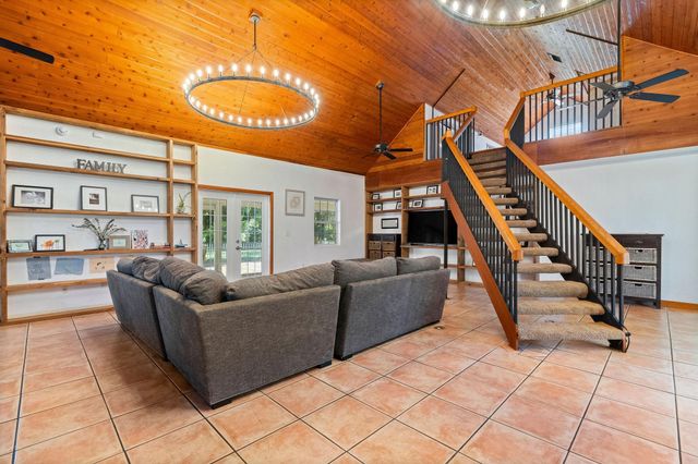 5750 James B. Pirtle Avenue, Southwest Ranches, FL 33330