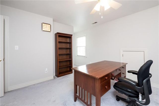 1539 Bordeaux PL, Norfolk, VA 23509