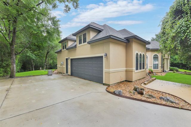 26150 Crown Ranch Boulevard, Montgomery, TX 77316