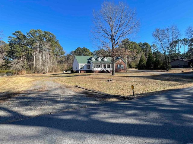 55 Lochland Dr., Greers Ferry, AR 72067