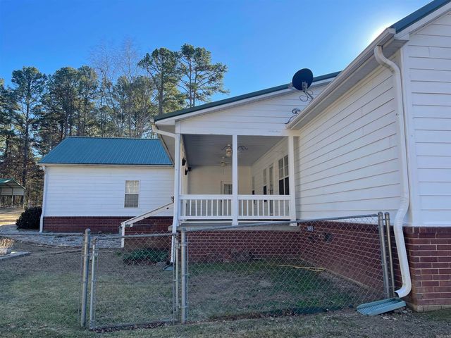 55 Lochland Dr., Greers Ferry, AR 72067