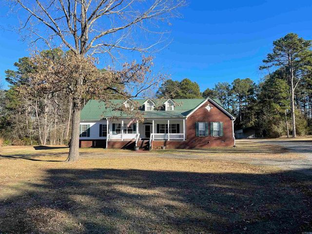 55 Lochland Dr., Greers Ferry, AR 72067