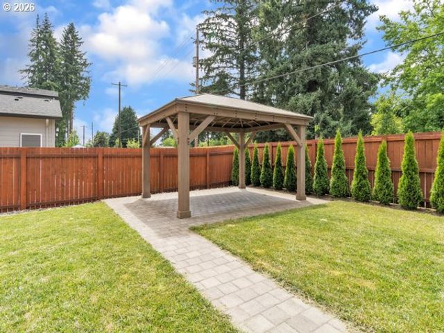 15208 Ne 96TH St, Vancouver, WA 98682