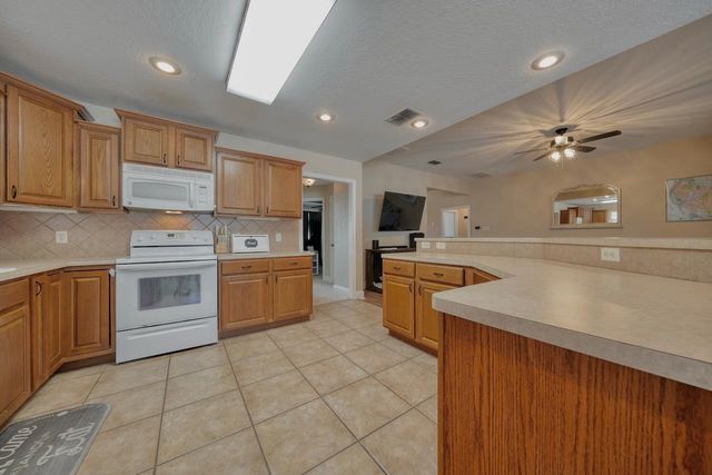 1803 Park Place, Mineola, TX 75773