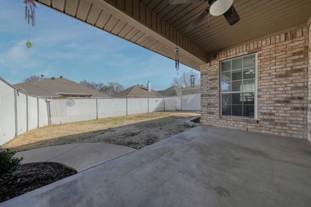 1803 Park Place, Mineola, TX 75773