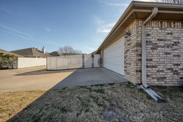 1803 Park Place, Mineola, TX 75773