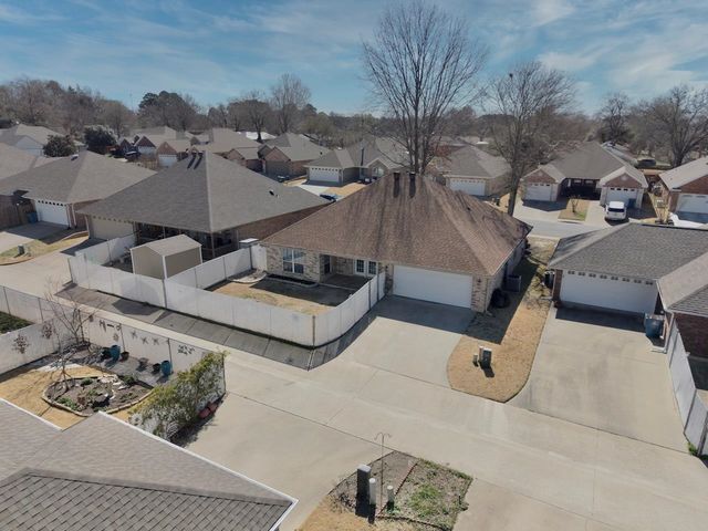 1803 Park Place, Mineola, TX 75773