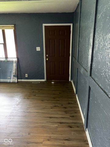 2422 N Goodlet Avenue, Indianapolis, IN 46222